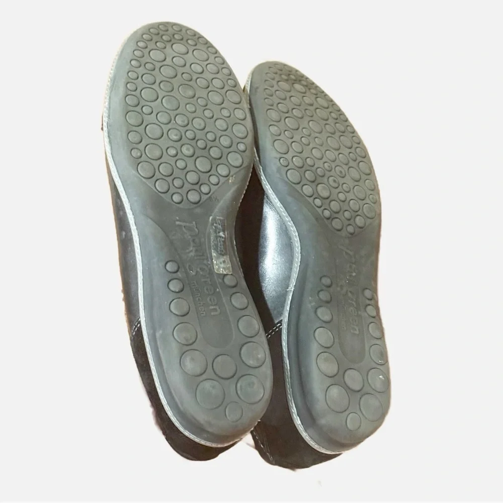 Paul Green Black Oxfords Sleek Design
